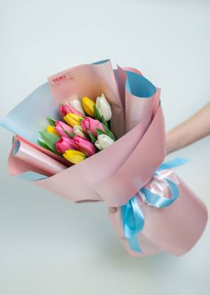 Bouquet of 15 Mixed Tulips - заказ и доставка цветов Киев