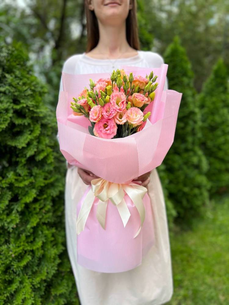 Bouquet of 7 pink eustomas