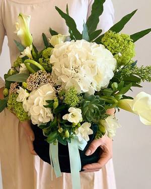 Bouquet in a velvet bag 