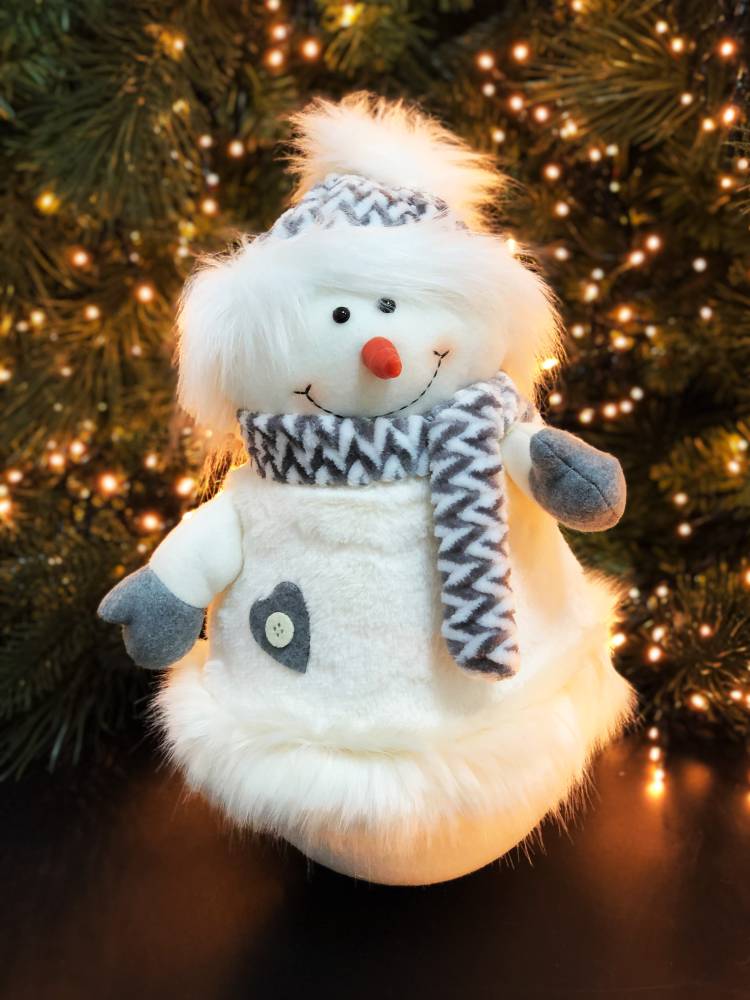 Декор Снеговик в серой шапочке, 40 см