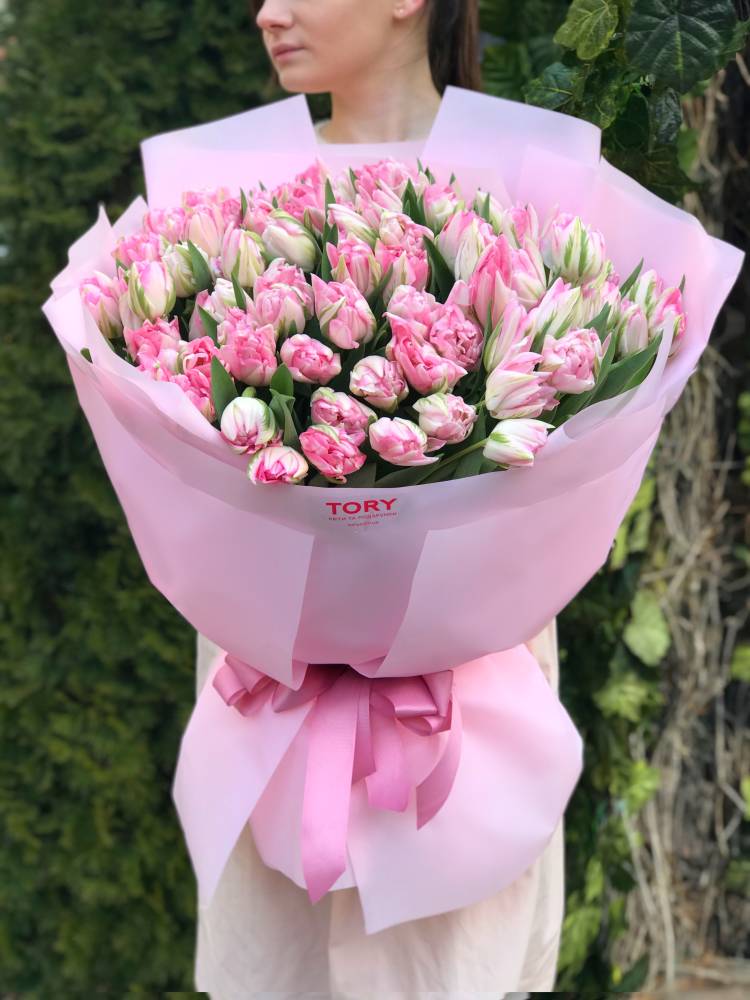 Букет 101 рожевий піоновидний тюльпан
