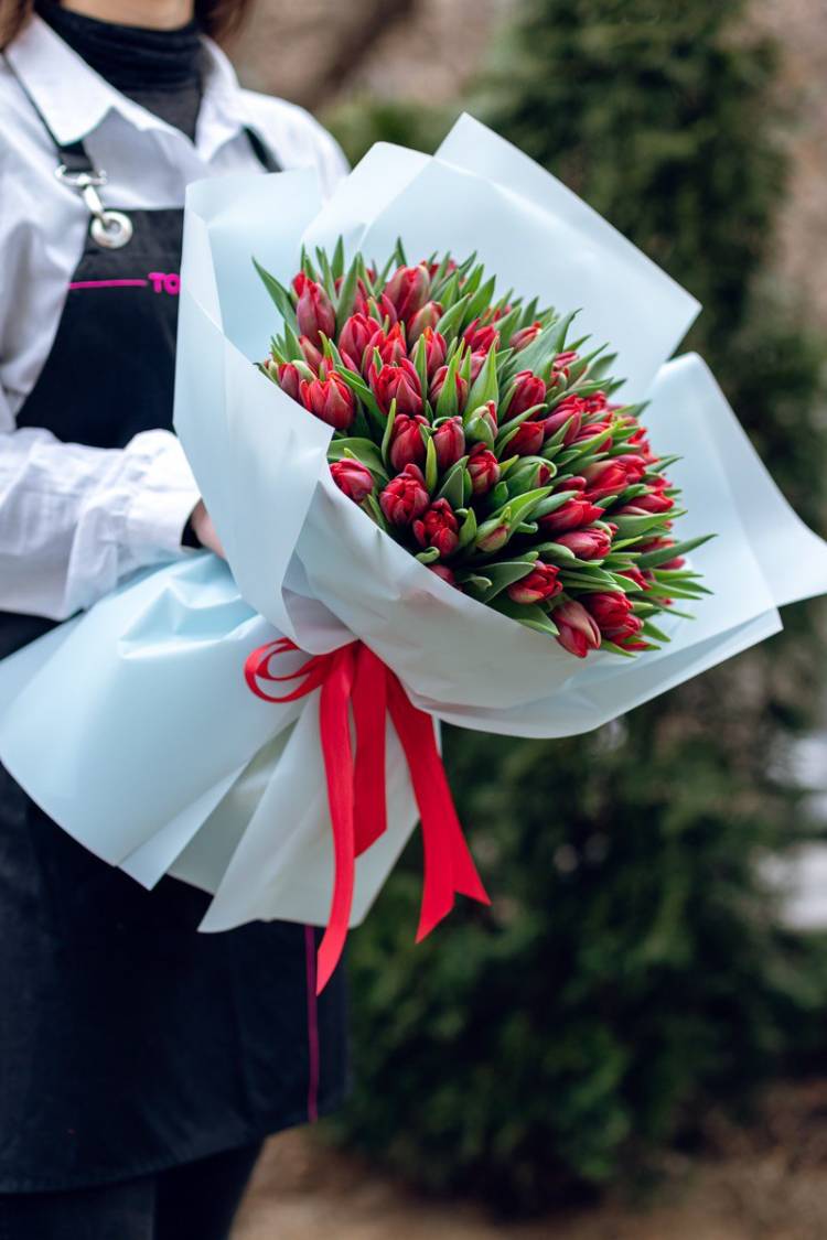 Bouquet of 101 Red Tulips