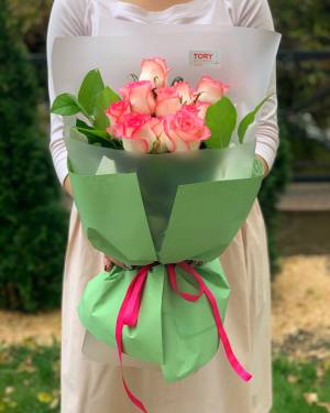 Букет 11 троянд Джумілія - заказ и доставка цветов Киев