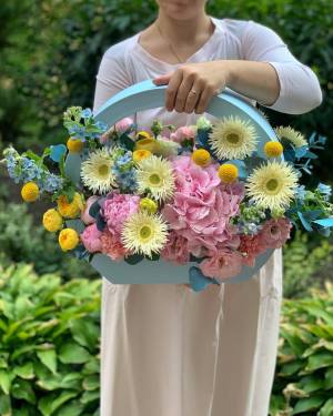 FLOWERS IN THE BOX MILANA - заказ и доставка цветов Киев