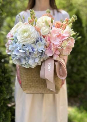 Цветы в сумке 