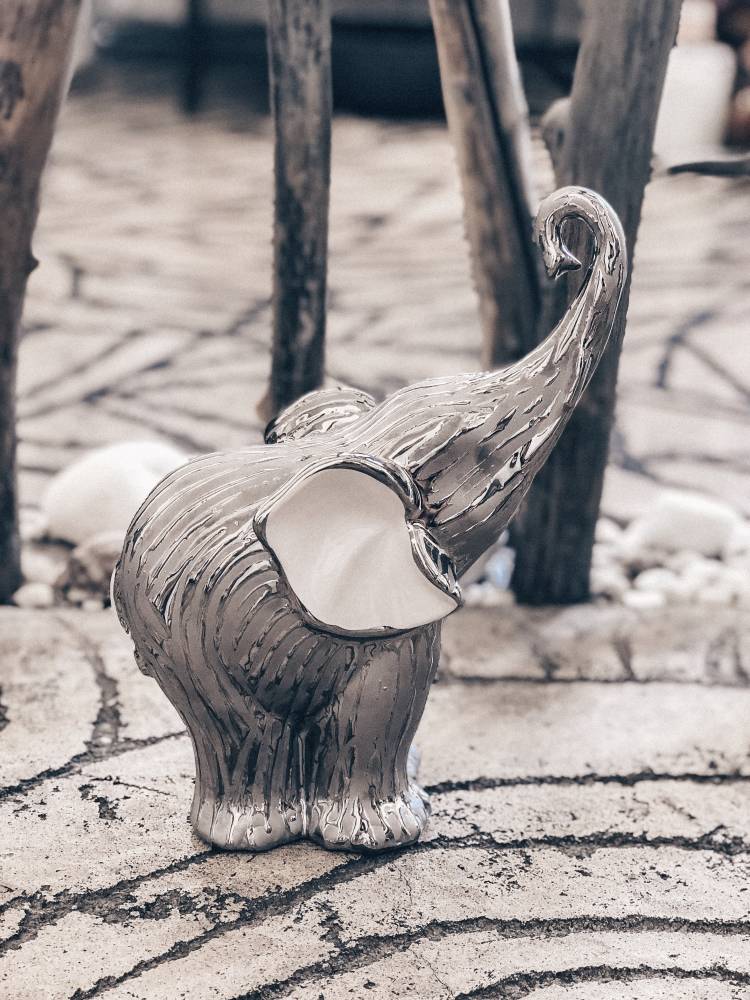 Скульптура керамічний слон