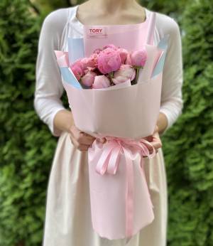 BOUQUET 5 ROSES SPRAY SILVIA PINK - заказ и доставка цветов Киев