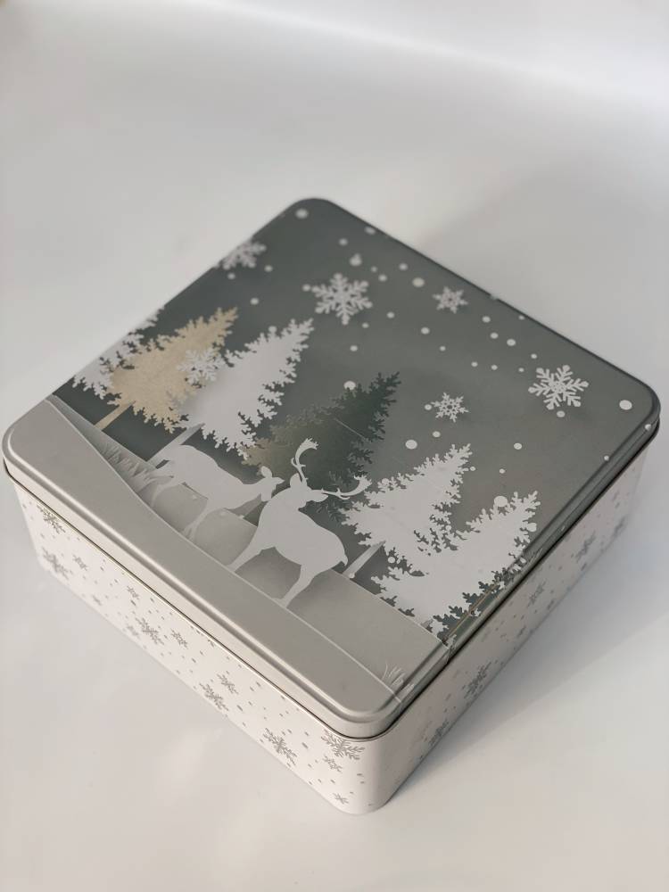 Квадратна металева коробка з новорічним дизайном 19x8x19cm