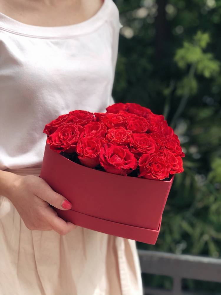 31 Троянди Ель Торо в коробці у формі серця