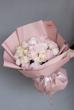 Букет 25 білих півоній - заказ и доставка цветов Киев