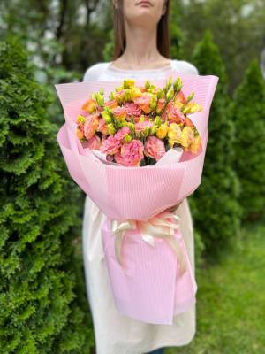 Букет 9 рожевих еустом - заказ и доставка цветов Киев