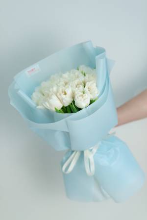 Букет 15 білих  піоновидних тюльпанів - заказ и доставка цветов Киев