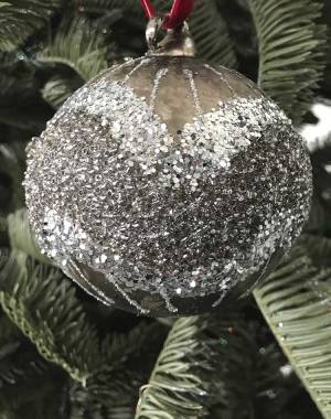 Новорічна куля скляна зі срібним поясом, засніж... - заказ и доставка цветов Киев