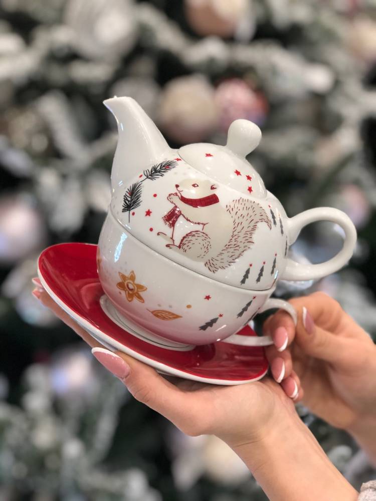 Чайний набір в Різдво дизайн