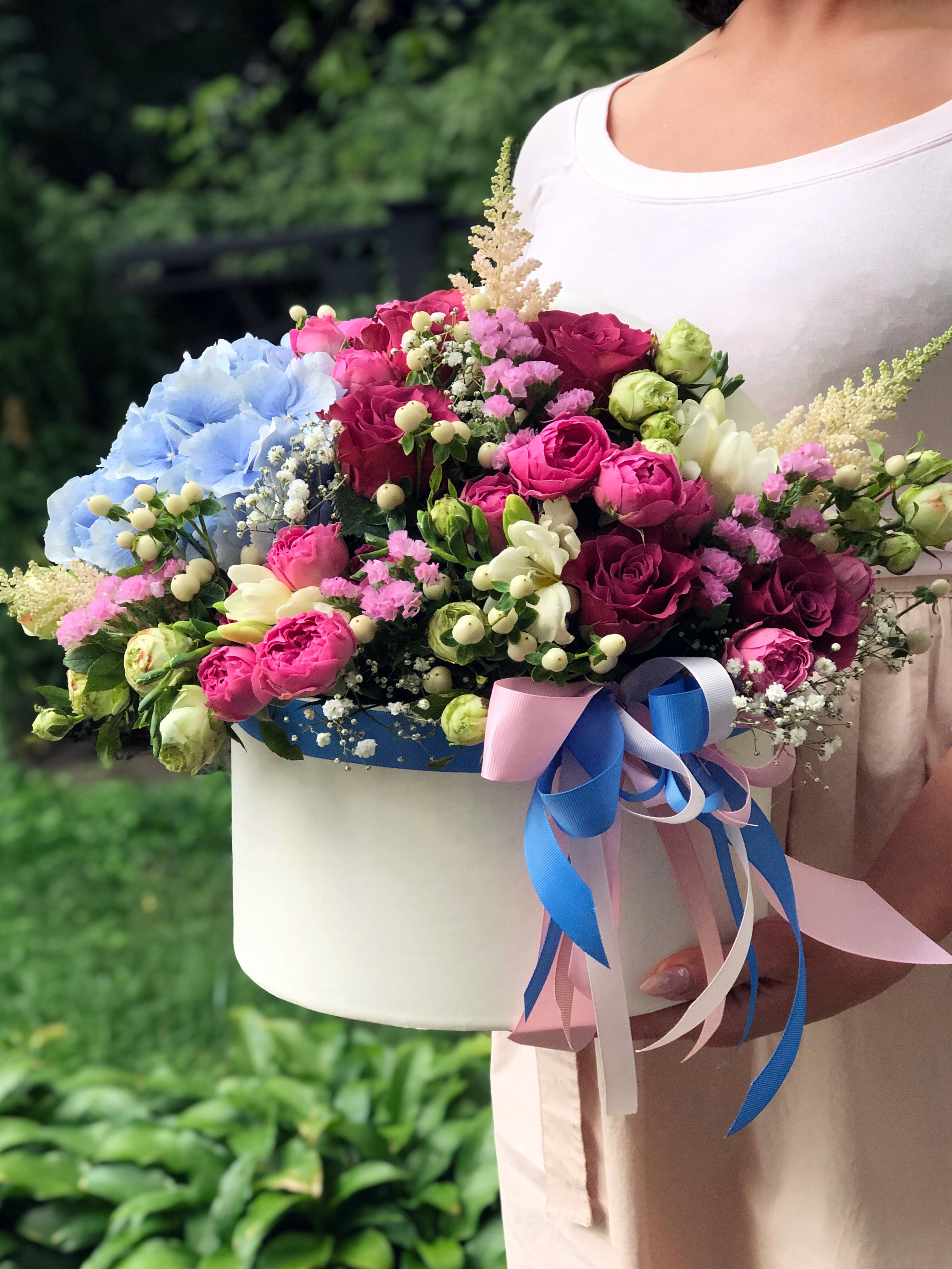 Доставка цветов в городе москва нате дом Букет тюльпанів безвозмездно, заказать букет цветов с доставкой